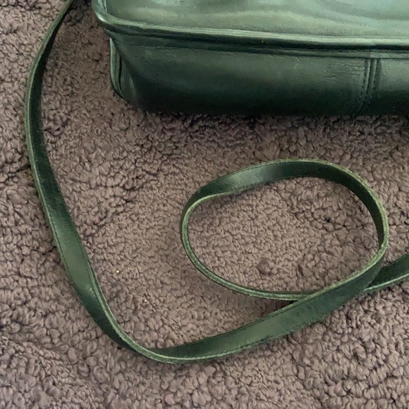 Coach Vintage Willis Crossbody - Picture 13 of 13